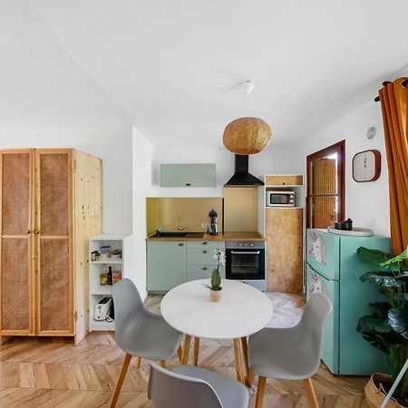 Jolie Maisonnette Paisible Le Pradet Bagian luar foto